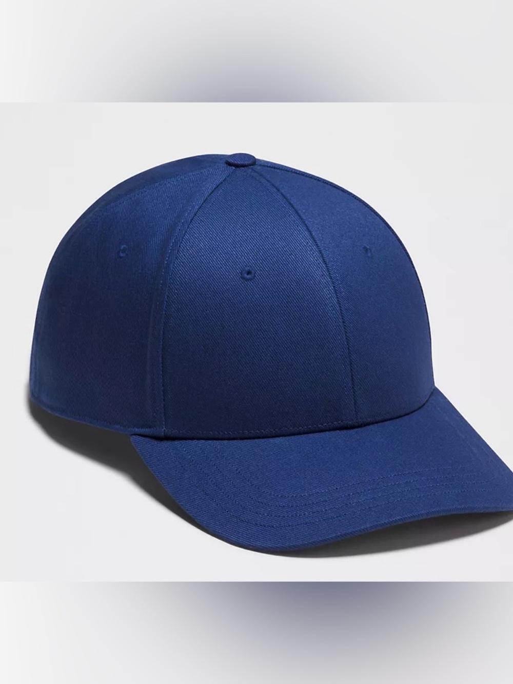 Lululemon structured baseball hat.